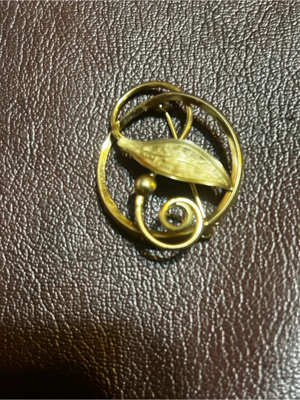 Gold Leaf Circle Brooch Pin - Women's Accessory 12k GF brooch